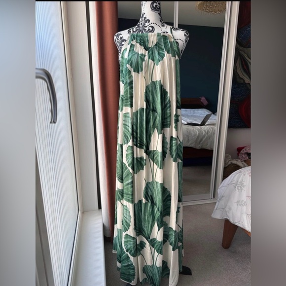 & Other Stories, s/s 2025 maxi dress, size small - Picture 2 of 7